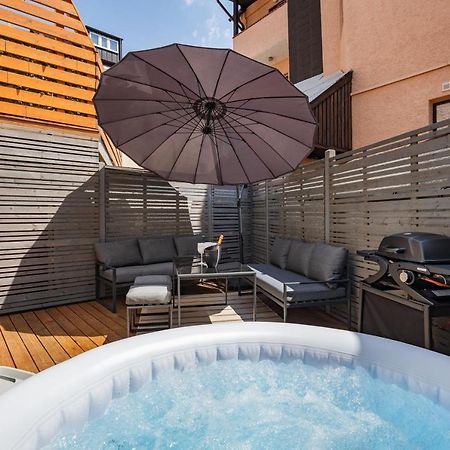 Terrace Apartment With 5 Rooms, Whirlpool And Bbq Augusta Esterno foto