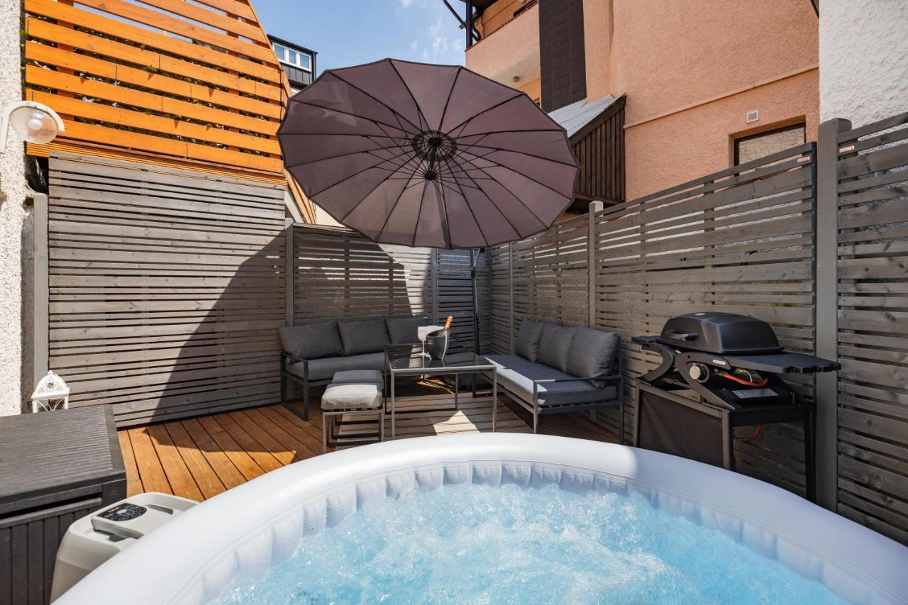 Terrace Apartment With 5 Rooms, Whirlpool And Bbq Augusta Esterno foto
